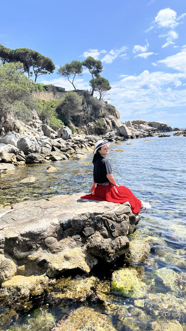 西班牙costa brava海岸沿線小鎮遊