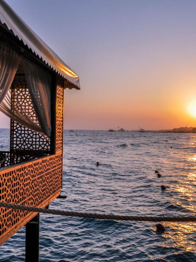 🌞🌊 Alanya's Luxe Beachfront Bliss: VONRESORT Golden Coast 🏖️👑