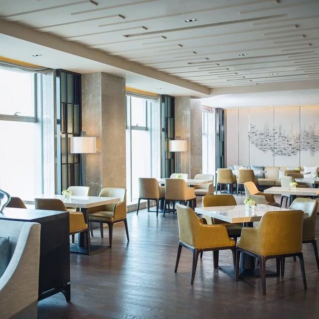 重慶萬豪酒店——山城之巔的奢華與舒適之旅