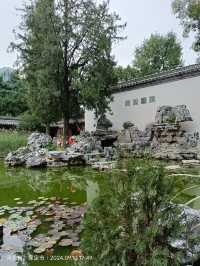 競秀公園。