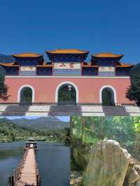 靈山寺：佛教聖地與自然風光的寶藏之旅。