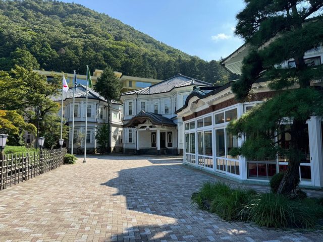 富士屋酒店。