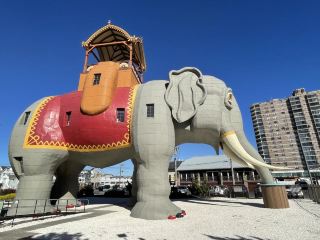 Atlantic City: A Dreamy Coastline and a Dazzling City