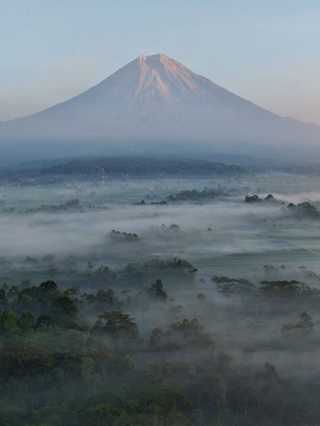 泗水｜【探秘塞梅魯火山】 這裡是大自然的心跳！