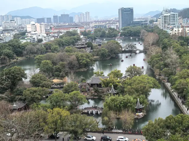 บันทึกการท่องเที่ยวในเมืองไถโจวฟู่