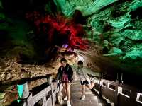 Discover Qiliang cave FengHuang Hunan