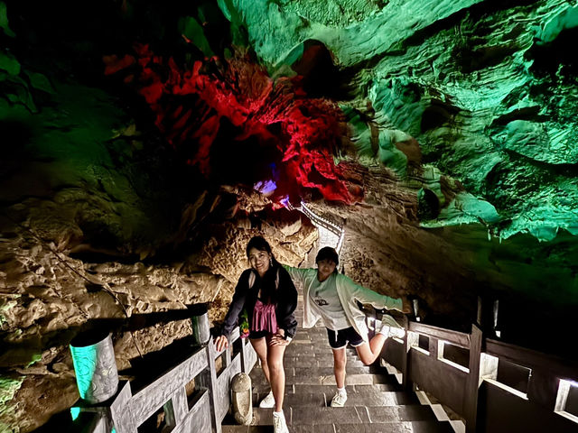 Discover Qiliang cave FengHuang Hunan
