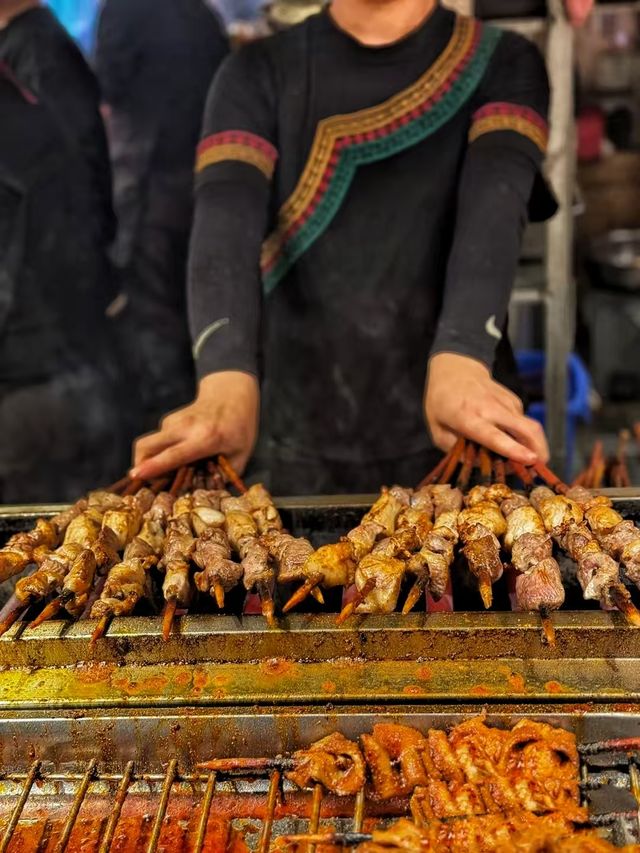 敦煌夜市特種兵必食美食攻略