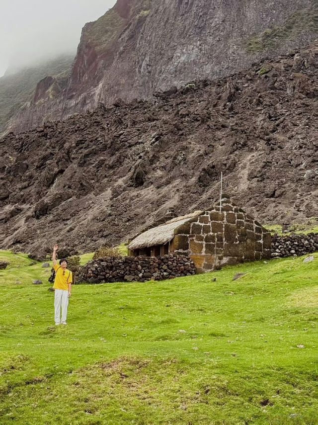 世界最孤獨島嶼，僅200人生存，距離最近大陸要7日航程