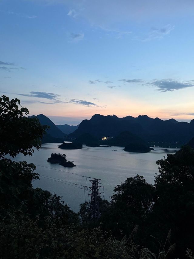 清遠桃花湖旅遊攻略｜闖入喀斯特秘境，邂逅廣東版「小洱海」