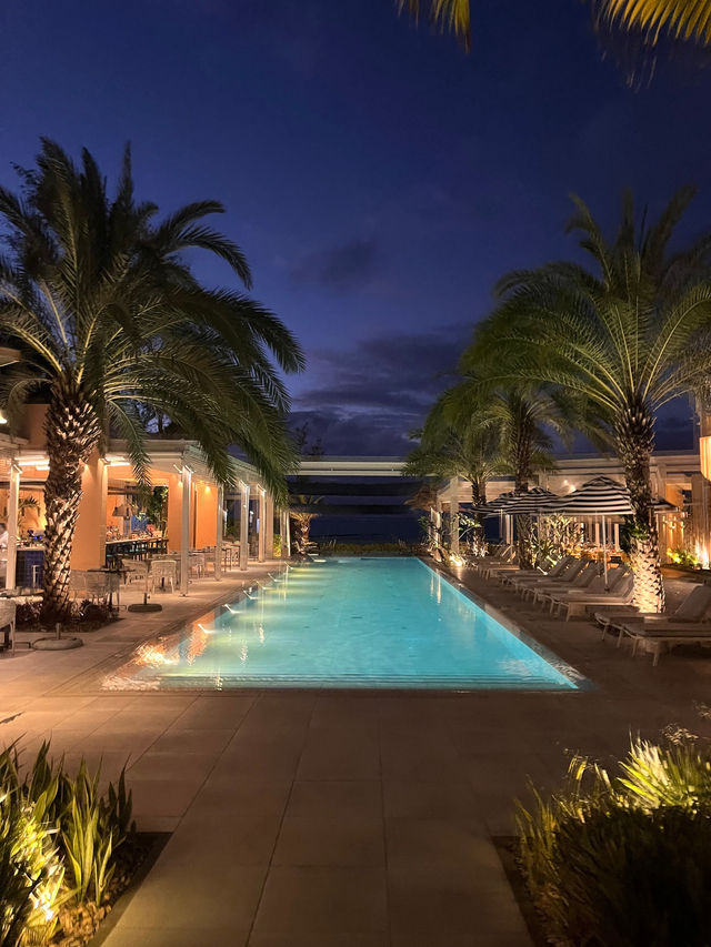 Beautiful Rooms and Friendly Service Beautiful Rooms and Friendly Service