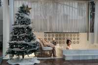 把身體浸入夜色,白晝的帆在此停泊。