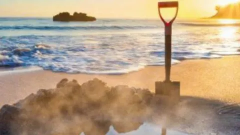 해변에서 온천을 파다? 코로만델 온수 해변+성당 만 — traveler post in 코로만델