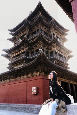 Check out "China's No. 1 Wooden Building"! Feiyun Building in Wanrong, Shanxi, is made entirely of wood.