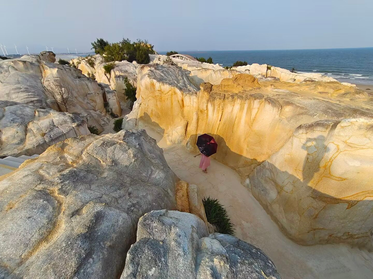 龍美湾抽象画廊 | Trip.com ショウ浦