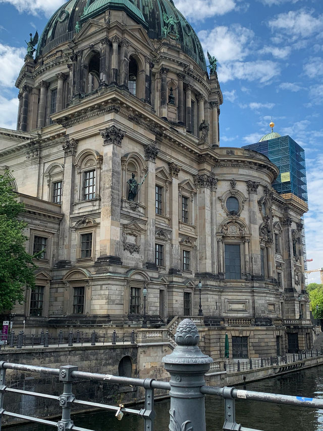 Under the Dome, Riverside Years｜Berlin Stroll Notes | Trip.com Berlin