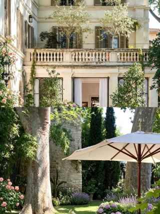 The dream suite in southern France: a top-tier terrace view suite in Avignon is absolutely stunning