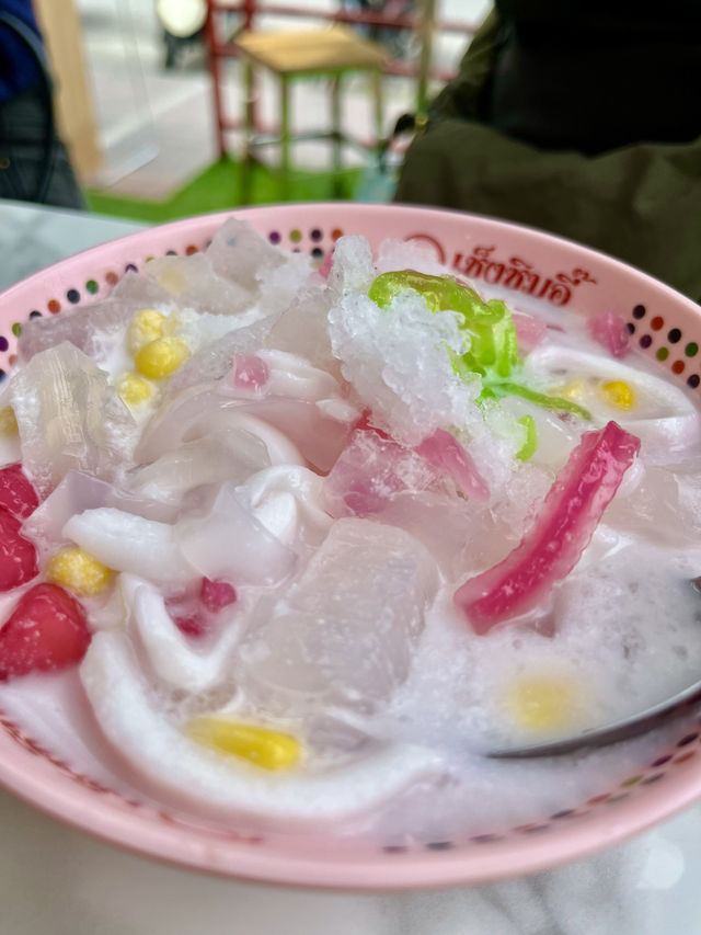 ขนมหวาน ร้านเช็งซิมอี๊ เชียงใหม่