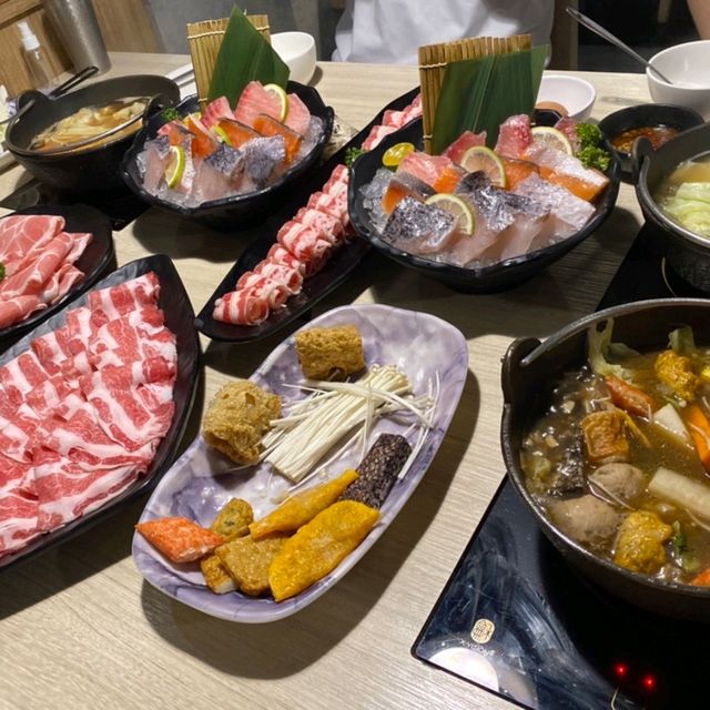 築間幸福鍋物🍲CP值爆棚吃起來超幸福的鍋物🥹