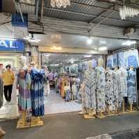 “ตลาดโต้รุ่งหัวหิน” สีสันยามค่ำคืนของเมืองหัวหิน