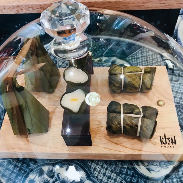 คาเฟ่ขนมไทยย่านเมืองเก่า ภูเก็ต