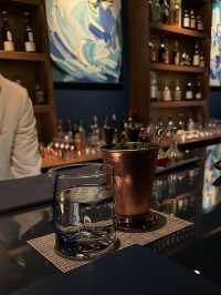 미술 작품 보고 파도소리 들으며 술 마시는 Bar 🍸