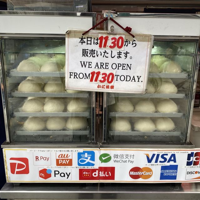 大阪観光！かに道楽道頓堀本店のかに看板は本当に大きくフォトスポットになってた