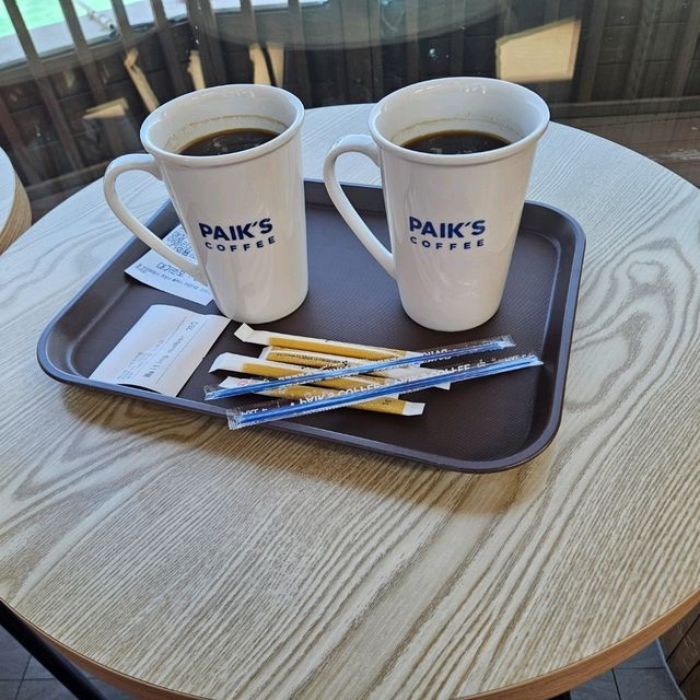 Perfect View at Paiks Coffee