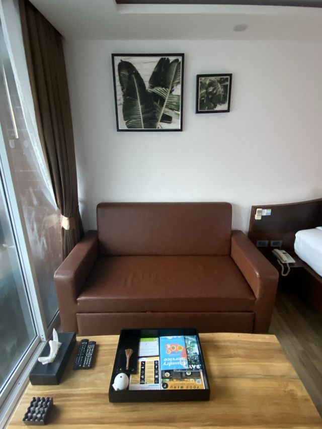 ที่พักติดทะเลบรรยากาศสุดชิล The Privilege Hotel