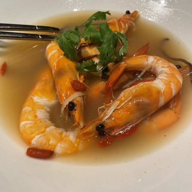 Madame Fan, Singapore