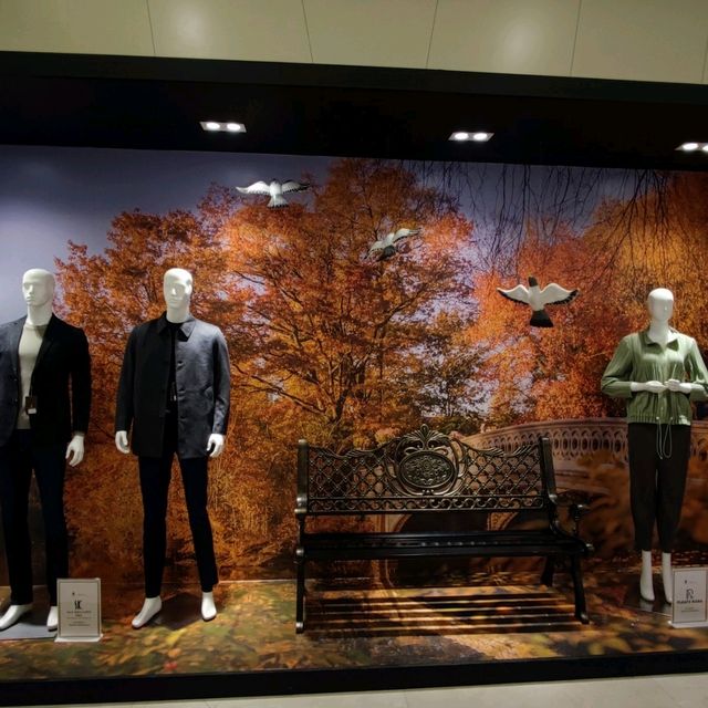 Luxury Shopping Mall in Hanoi