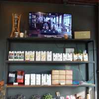 ร้านกาแฟ “The Roastery By Roj”