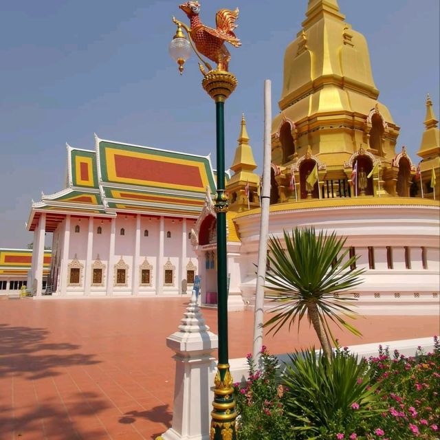 ไหว้พระขอพร ตามประสาสายมูเตลู