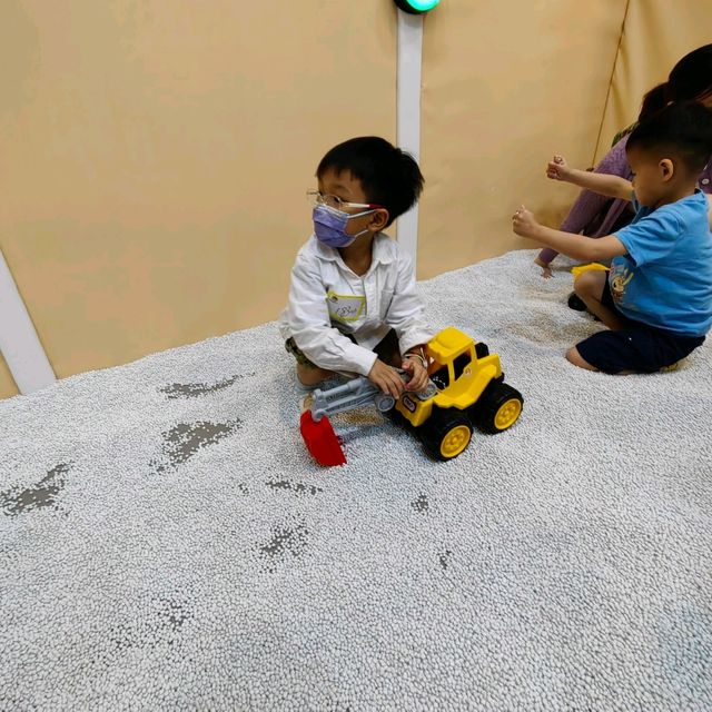 愉景新城小朋友天地超大新開playhouse