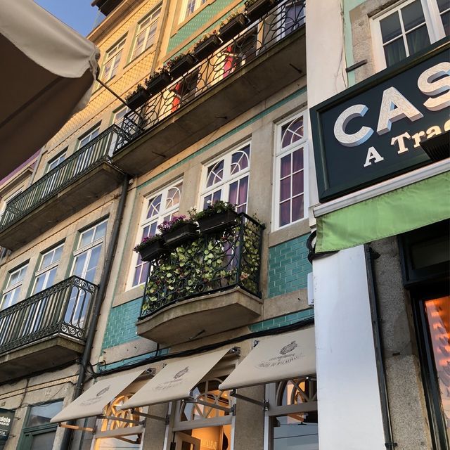 Casa Portuguesa do Pastel de Bacalhau - Clérigos😋