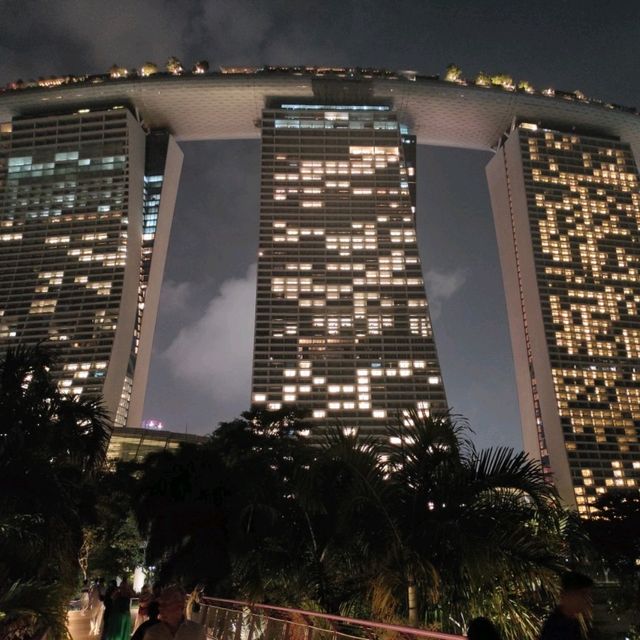 Marina Bay Sands: Where luxury meets spectacle