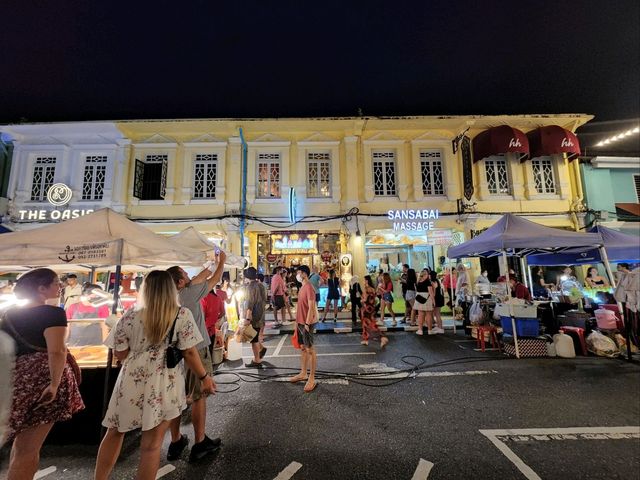 ถนนคนเดิน หลาดใหญ่ 
