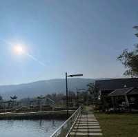 คาเฟ่นั่งชิลล์..ไปกับเราน่าาา