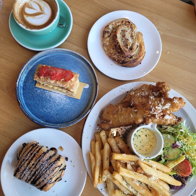 牛頭角木系輕鬆寫意Cafe 