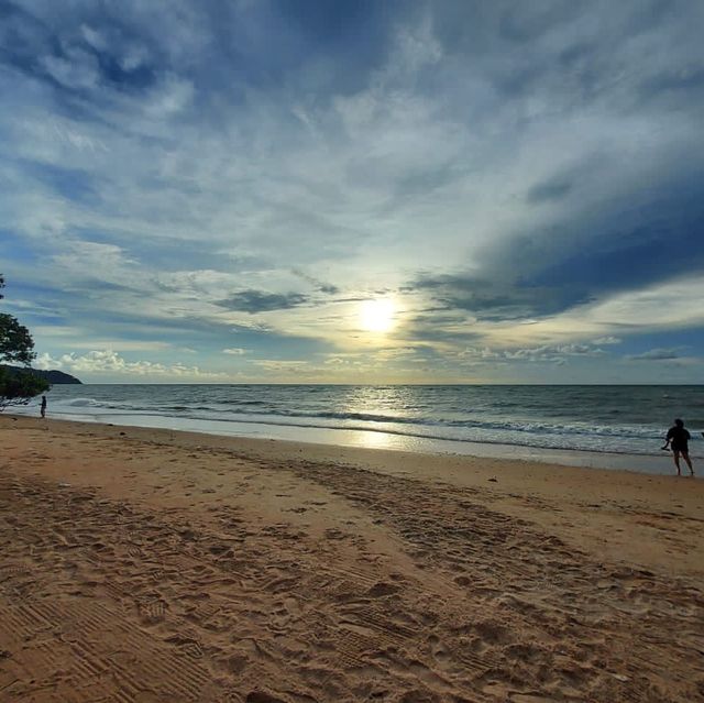 Pantai Teluk Kemang 🏖️