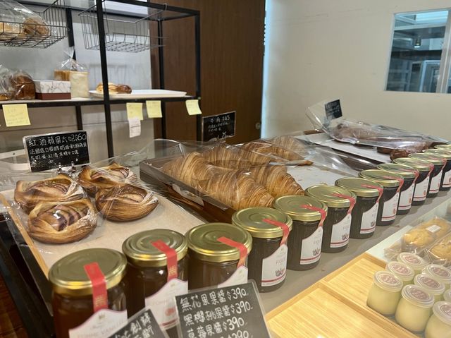 台北內湖超好吃麵包店｜Boulangerie Dix Ans 十年 麵包