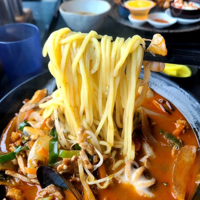 봉유 - 제주 신화월드 근처 돈까스, 짬뽕맛집 (애견동반, 조식 가능)