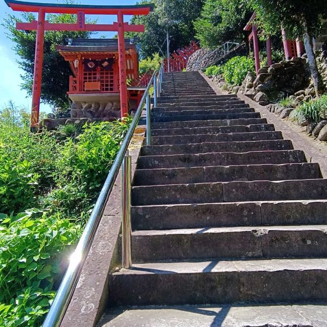 ศาลเจ้ายูโทคุอินาริ yutoku inari shrine