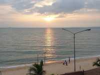 โรงแรม Renaissance Pattaya Resort & Spa 