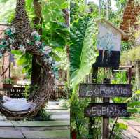 The Three Little Pigs คาเฟ่นครปฐม 
บรรยากาศในสวน ร่มรื่นมาก ๆ 🐷🐷🐷
