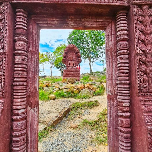 เขาพระยาเดินธง จ.ลพบุรี
