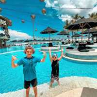 Finns Beach Club 😍🇮🇩