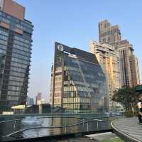 通羅酒吧區的Grande Centre Point Sukhumvit 55：口碑絕佳，設施一流