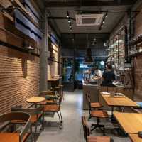 คาเฟ่เท่ห์ๆในตึกเก่าย่านเยาวราช