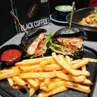 【暗黑cafe🖤必食甜點提拉米蘇】